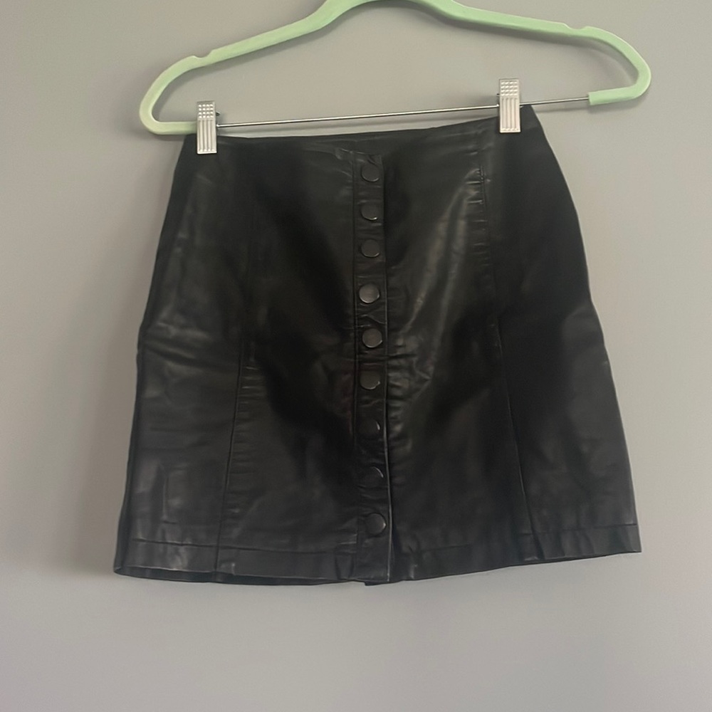 Leather skirt